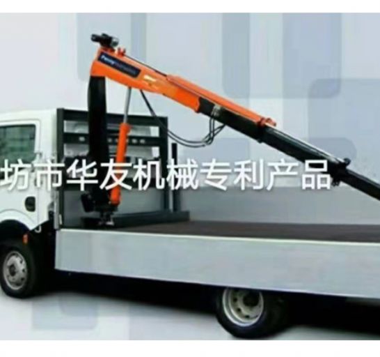 點擊查看詳細(xì)信息<br>標(biāo)題：車載小吊機(jī)  液壓小吊機(jī) 閱讀次數(shù)：2596